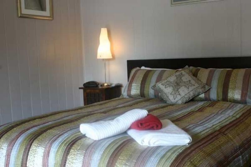 99 Kirkland Bed & Breakfast Брисбен Экстерьер фото
