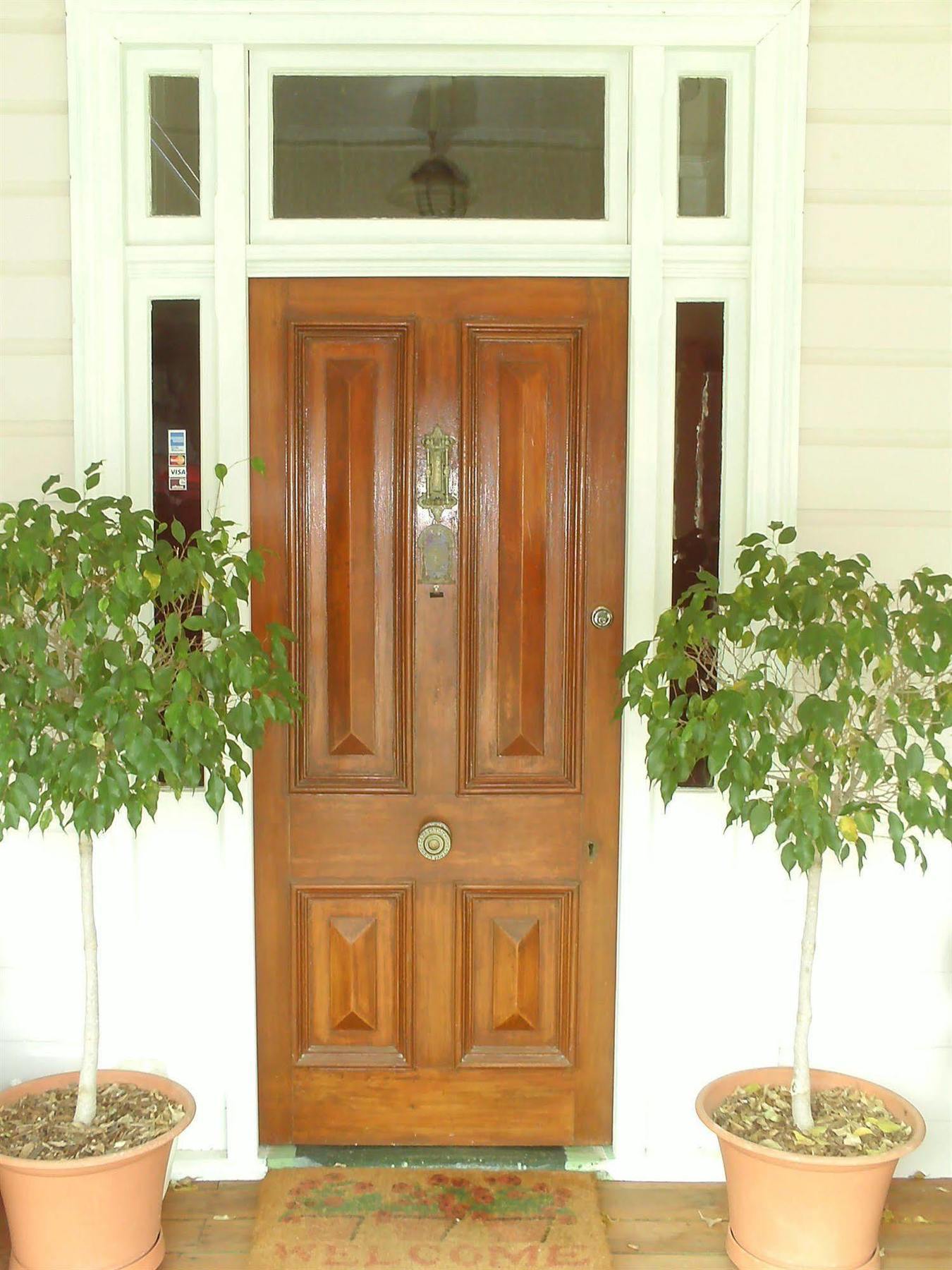 99 Kirkland Bed & Breakfast Брисбен Экстерьер фото